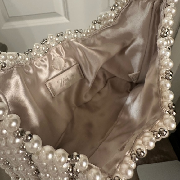ZARA Pearl Beaded Bucket Bag - Picture 2 of 4